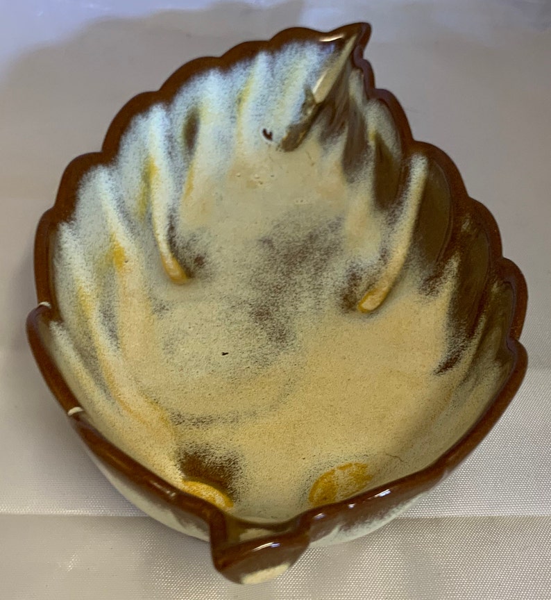 Stamped on Back Frankoma Pottery Leaf Dish #225 Promo With Colony Furniture House York P A