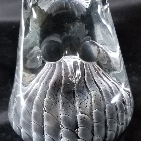 FM Konstglas Ronneby Sweden Glass Owl in Grey and clear glass 3.5"T by 2.5"W