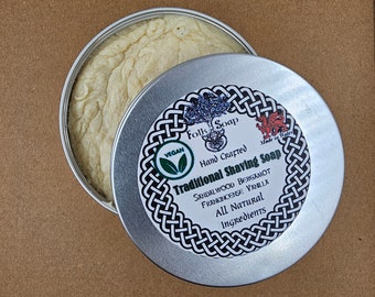 Traditional Shaving Soap in a Tin with Vitamin-e