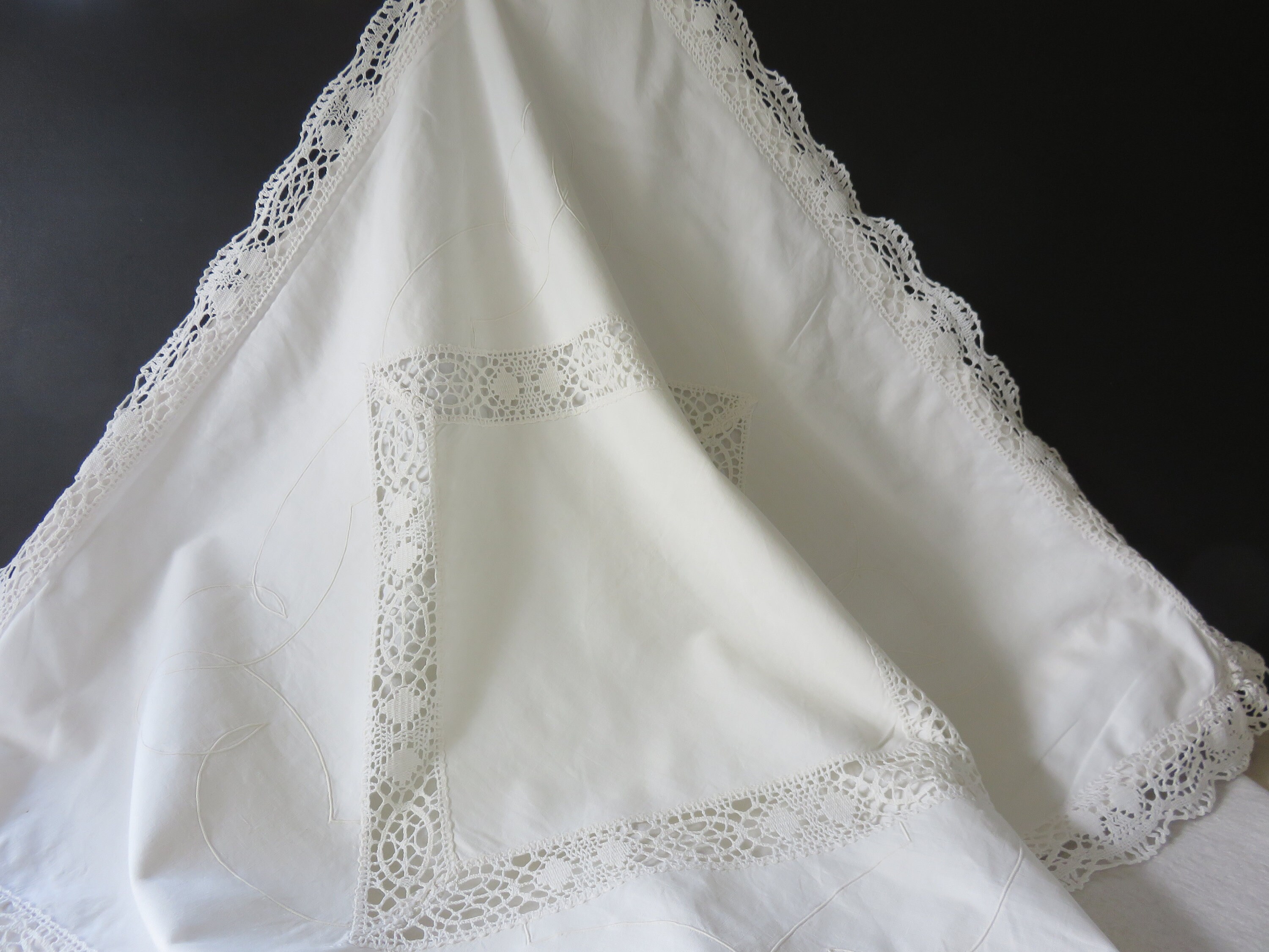 Ancienne Taie d'oreiller , Années 40