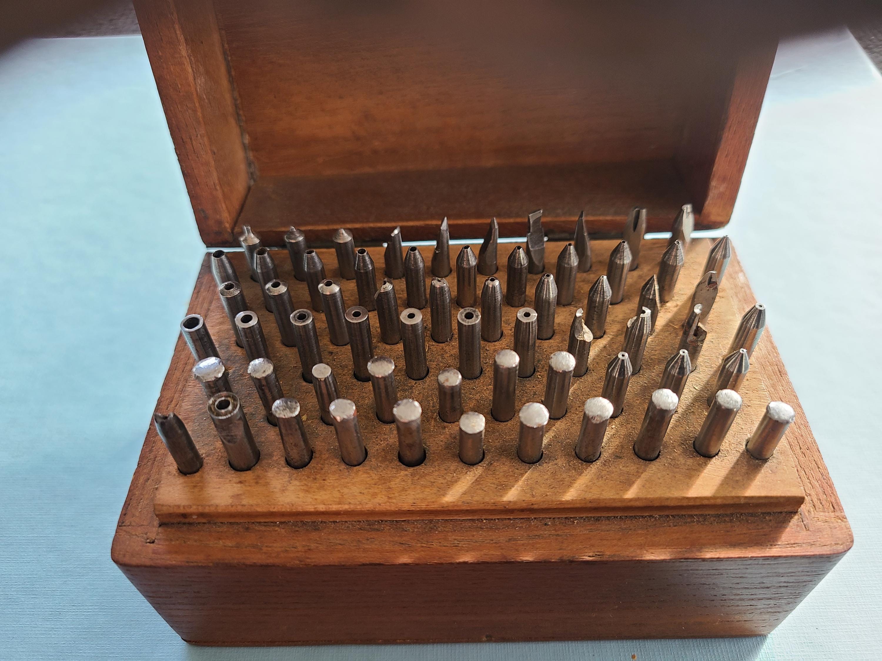 Coupe à Huile En Bois – Outillage Horloger – Diamètre 35 Mm – Occasion