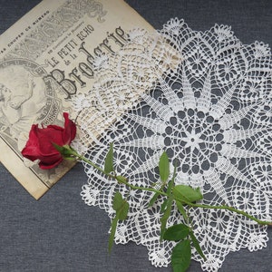 French Chabbey Chic tapete redondo, tapete vintage hecho a mano, ganchillo
