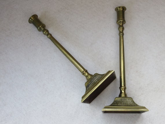 Paire De Bougeoirs En Bronze Massif – Style Anglais – Vintage