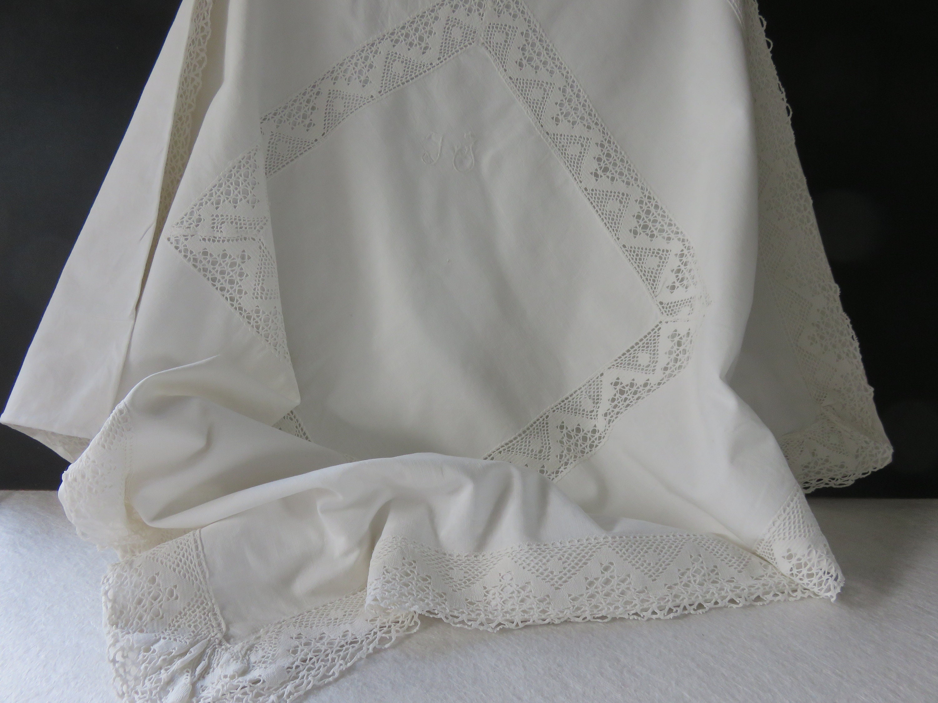 Ancienne Tae d'oreiller