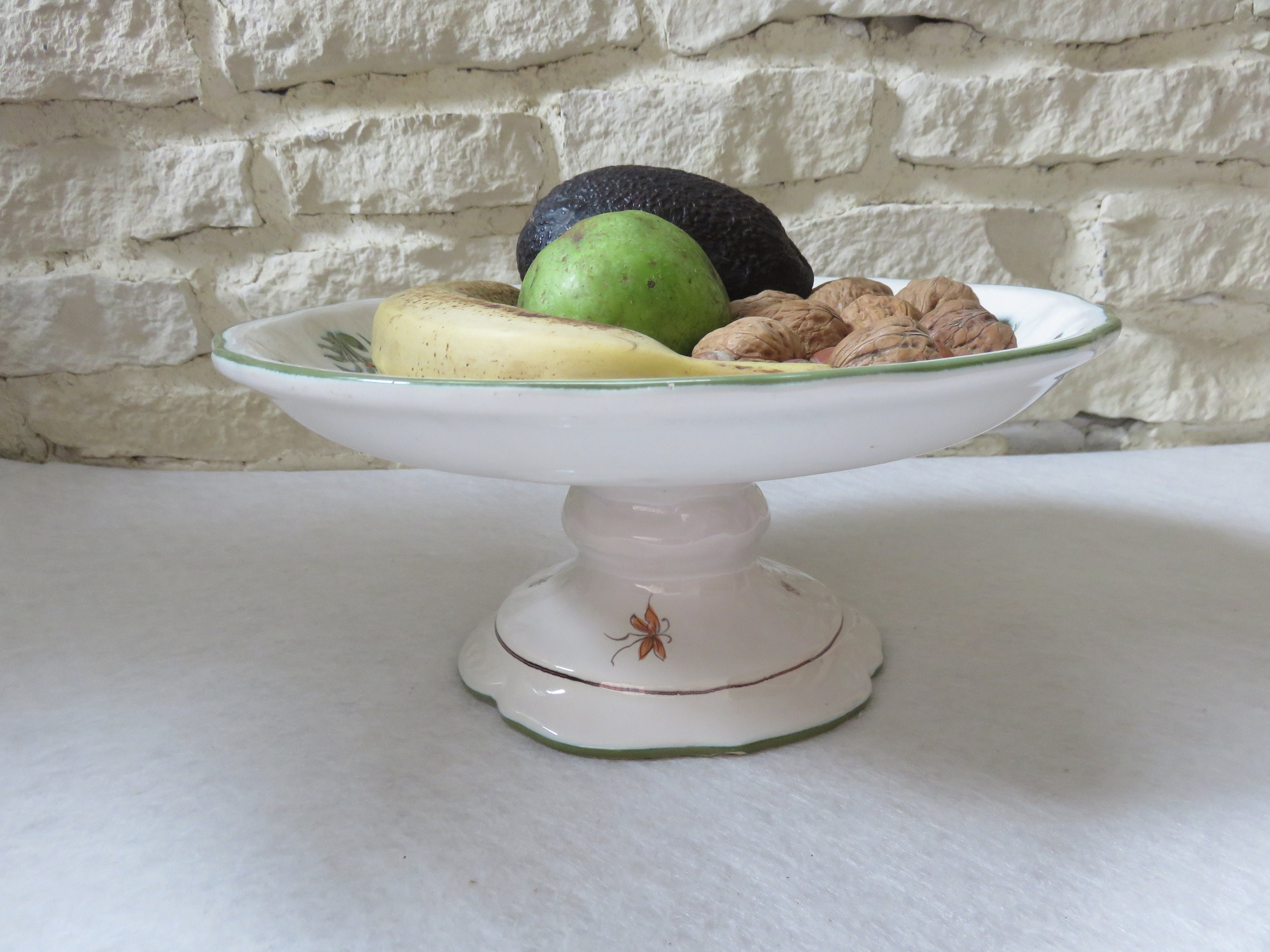 Compotier sur Piédouche, Coupe à Fruits, Faïence Moutiers, France