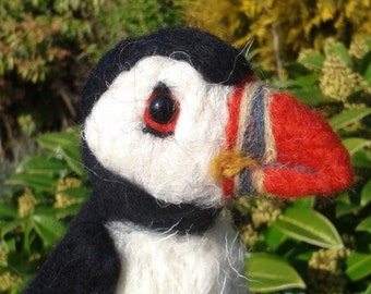 Puffin Needle Felt Kit 100% BRITISH WOOL Makes 2 puffins