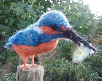 Kingfisher needle felt kit UNBOXED 100% BRITISH WOOL