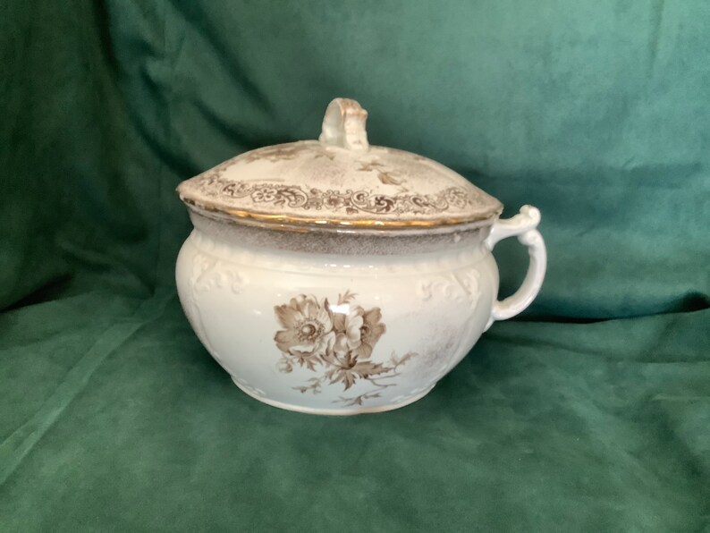 Wedgwood Royal Semiporcelain Lowell Chamber Pot With Lid Ca. Etsy UK