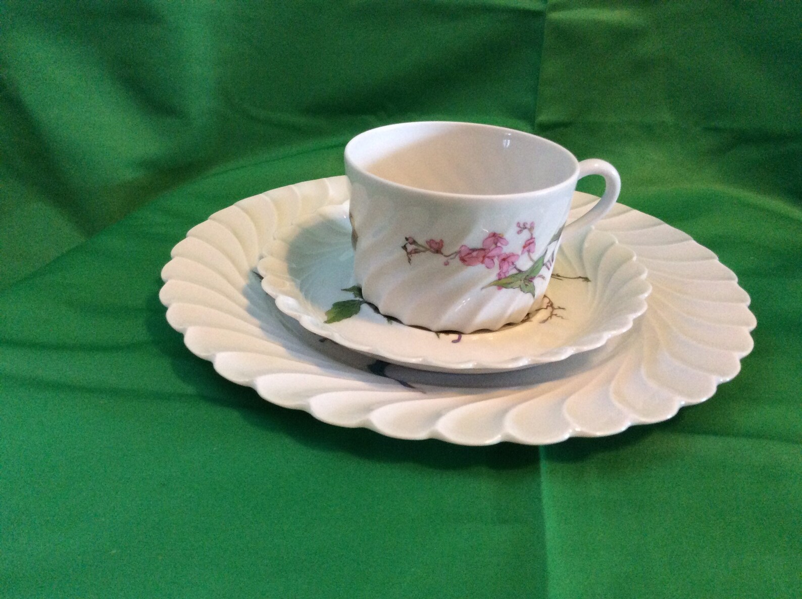 Limoges Haviland Bergere Pattern Plates Cups and Saucers for Etsy