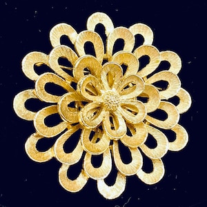 Vintage Flower Brooch
