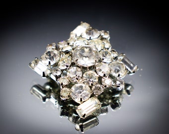 1960's Rhinestone Brooch