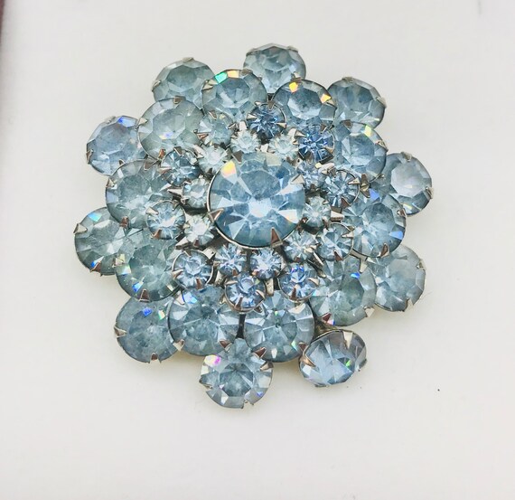 1950s Baby Blue Rhinestone Brooch