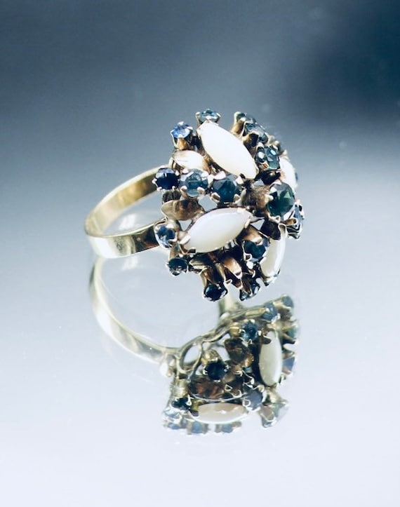 14k Vintage Sapphire and Opal Cocktail Ring - image 2