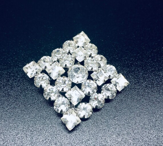 Antique rhinestone brooches deals