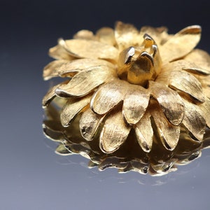 Vintage Flower Brooch