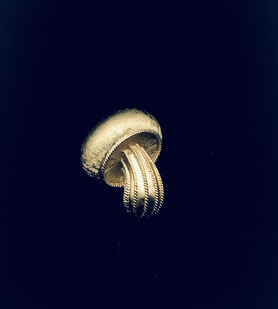 Trifari Mushroom Brooch