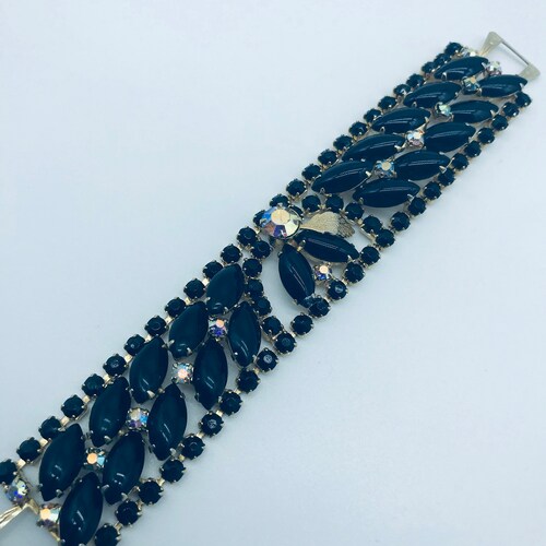 1950’s Black shops Demi Parure