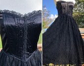 Gothic 70 39 s Black Satin Lace Gunne Sax Midi Strapless Dress Sz XS