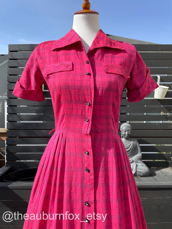 50's Raspberry Red Crisscross Pattern Button Down… - image 2