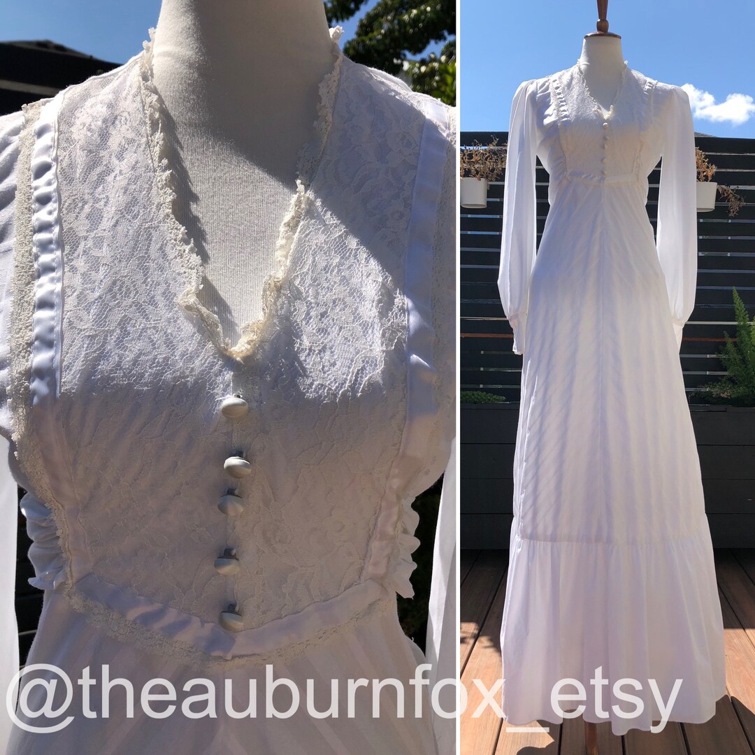 70's Angelic White Maxi Dress With Lace Trim by Zum Zum Sz M - Etsy