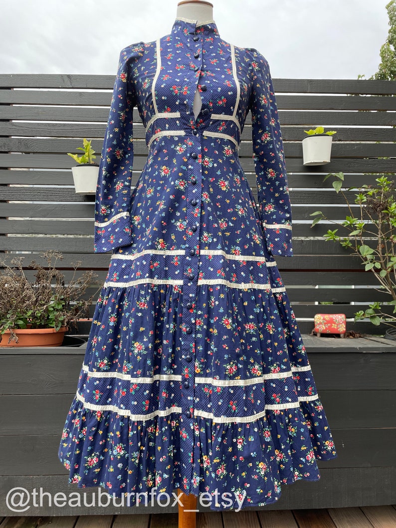 70's Gunne Sax Navy Blue Floral Button Down Midi Dress Sz XS (altered ...