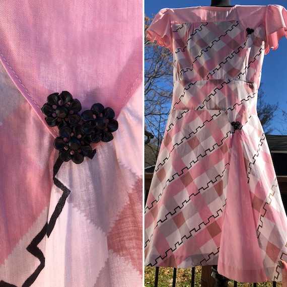 Vintage Pink Plaid Dress with Flower Buttons Sz S… - image 1