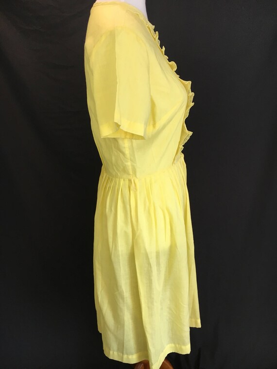 Pretty 50's Lemon Yellow Day Dress - image 9