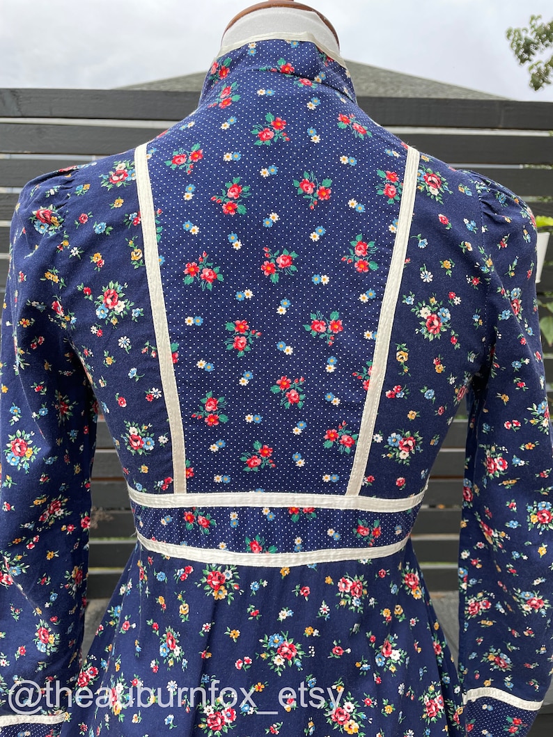 70's Gunne Sax Navy Blue Floral Button Down Midi Dress Sz XS (altered ...