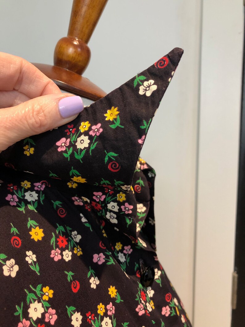 70/'s Floral Shirtdress
