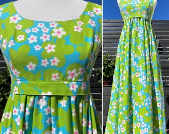 Jaren '70 babyblauw en limoengroen Hawaiiaanse bloemen maxi-jurk van Nalii maat S/M