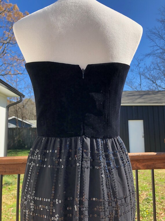 80's Strapless Black Velvet & Sequin Oscar De La … - image 7