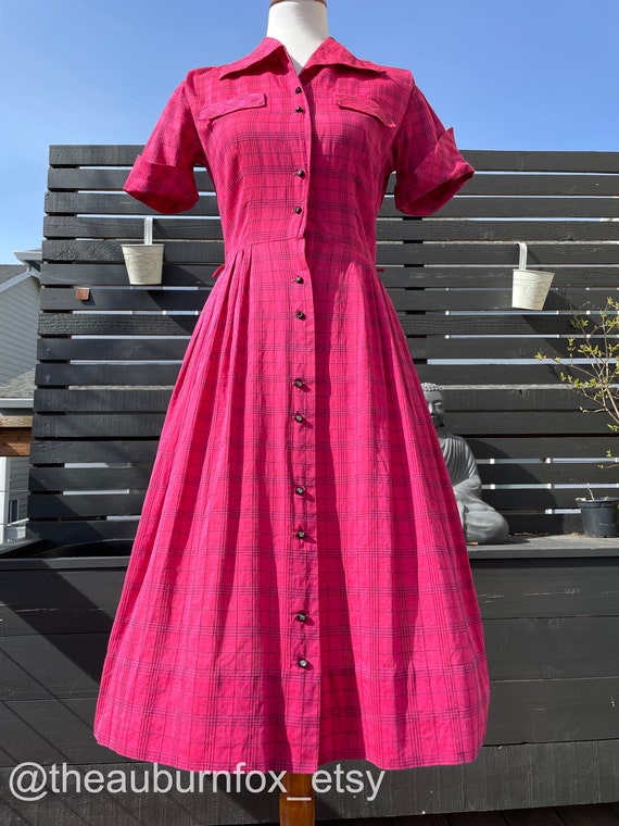 50's Raspberry Red Crisscross Pattern Button Down… - image 5