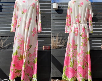 70's JC Penney Pink Posey Robe Sz S