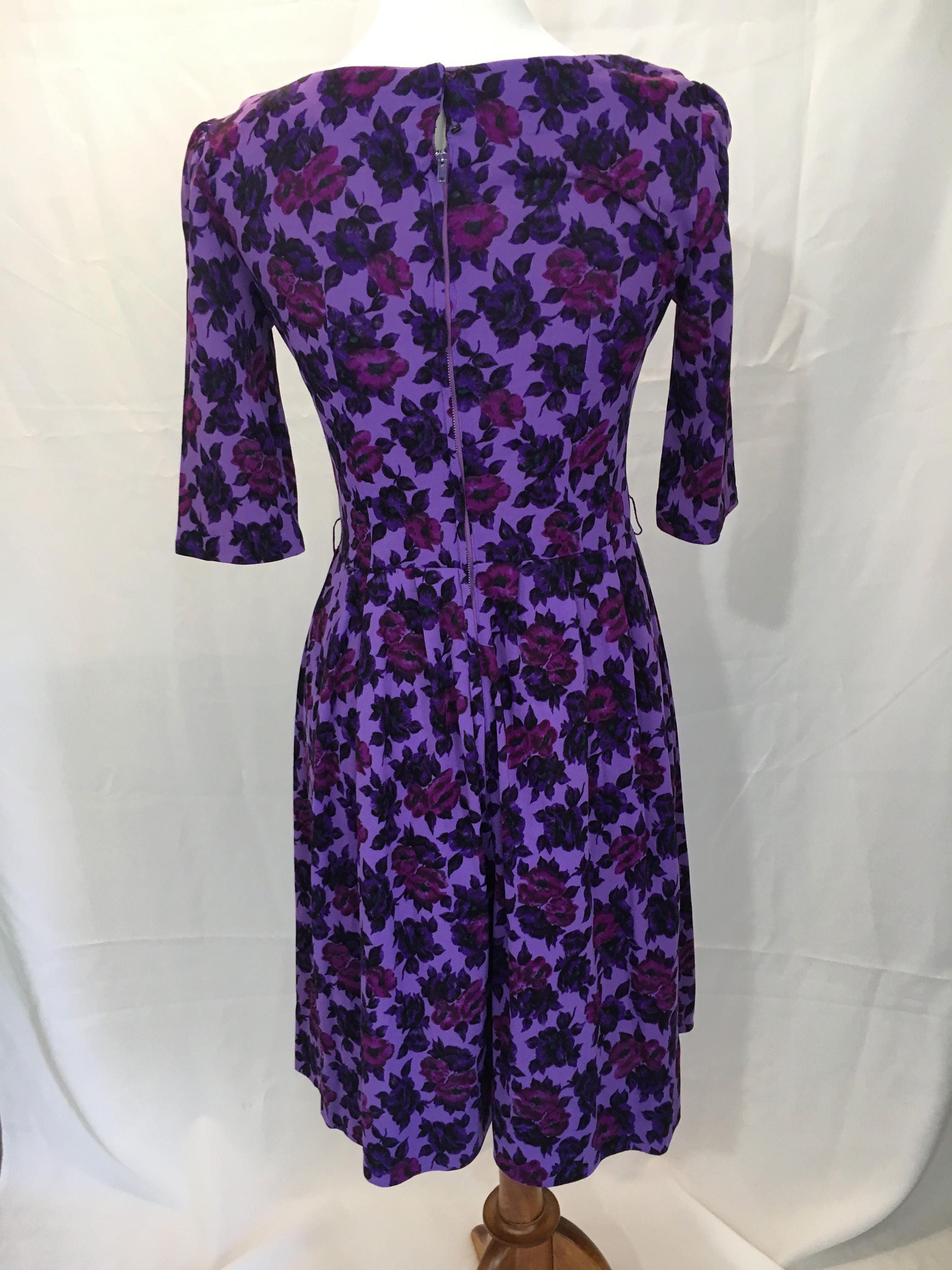 50's/60's Rich Violet Floral Dress | Etsy