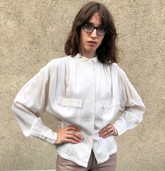 Vintage blouse 80s White blouse Wing tip blouse Wh