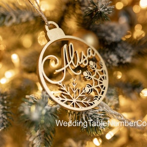 Personalized Christmas Ornaments , personalized baubles, laser cut names,Custom CHRISTMAS tree baubles, CHRISTMAS custom gift tags with name