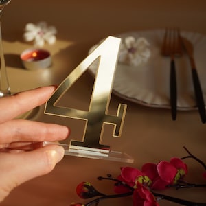 Wedding Table Numbers Gold Mirror Acrylic, Personalized Laser Cut Table Numbers, Modern Wedding Decor, Elegant Table Sign, Custom Numbers Bild 10