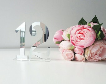 Mirror Acrylic Table Numbers.Silver  Mirror Table Numbers - Numbers with base -Please Send your phone number in the "NOTE to the seller"