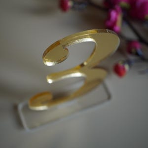 Wedding Table Numbers Gold Mirror Acrylic, Personalized Laser Cut Table Numbers, Modern Wedding Decor, Elegant Table Sign, Custom Numbers Bild 9