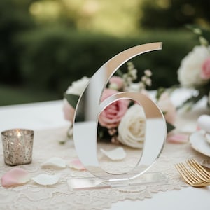 Wedding Table Numbers Gold Mirror Acrylic, Personalized Laser Cut Table Numbers, Modern Wedding Decor, Elegant Table Sign, Custom Numbers Bild 13