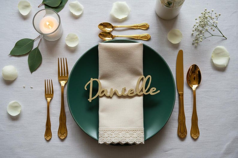 Tarjetas de mesa para bodas, Nombres de mesa dorados, Nombres de mesa de madera para bodas, Decoración de mesas para bodas, Placas de nombres para bodas, Tarjetas de mesa personalizadas imagen 15
