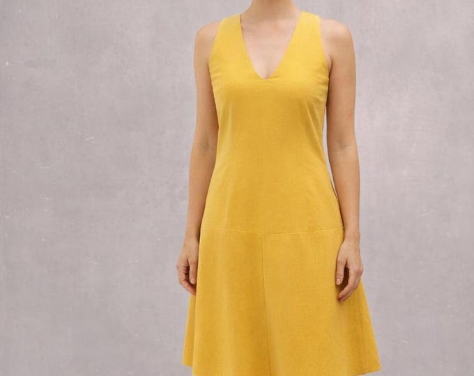 Linen Maxi dress with V neck