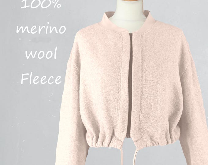 lined bomber made of Merino wool fleece