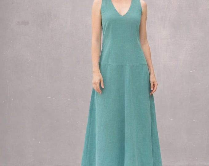 Linen Maxi dress with V neck