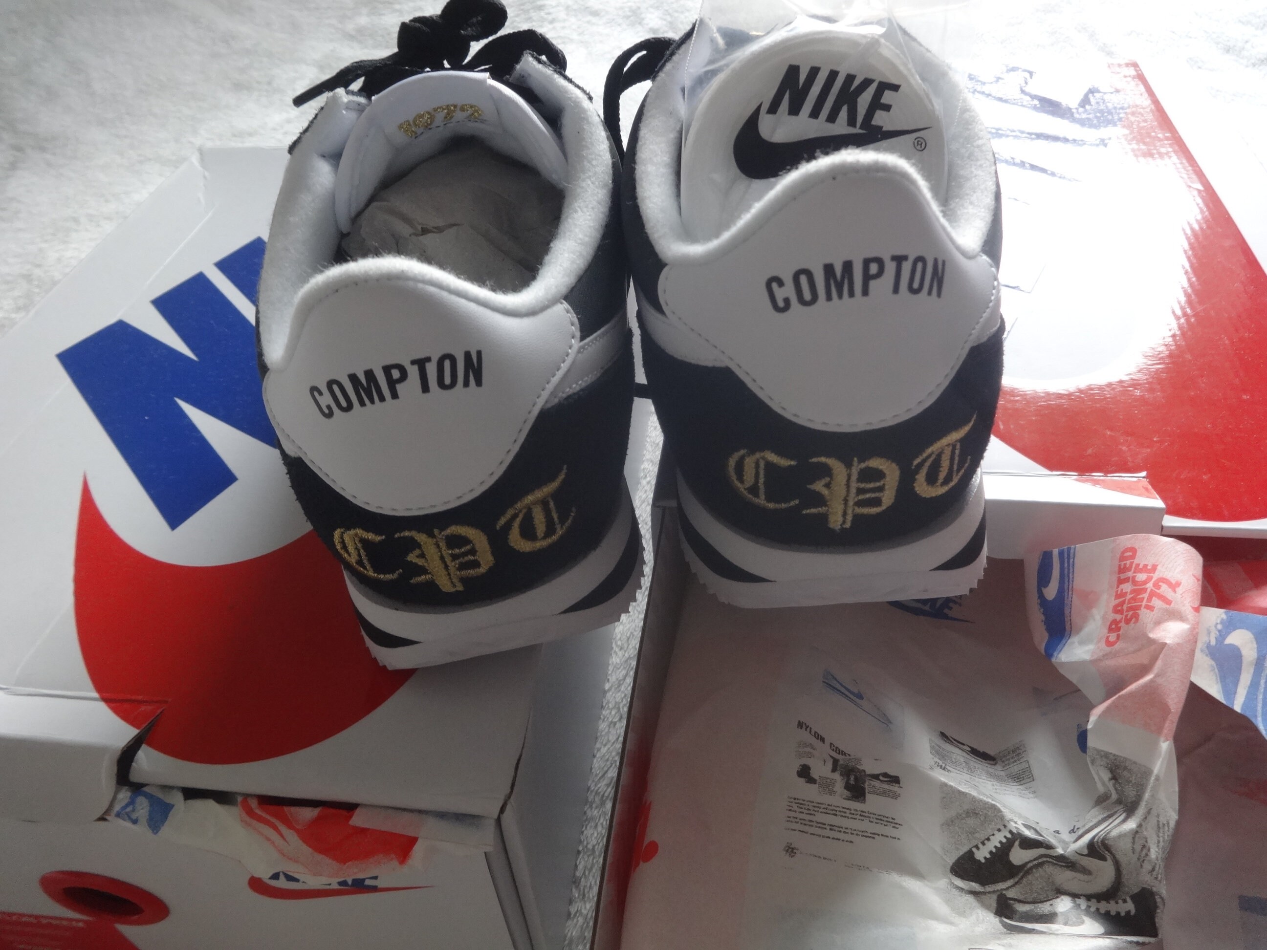 nike cortez compton edition
