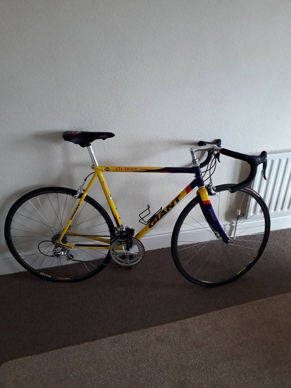 giant cfr team road bike
