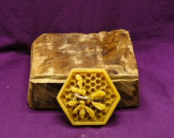 pure beeswax candle "alveole"