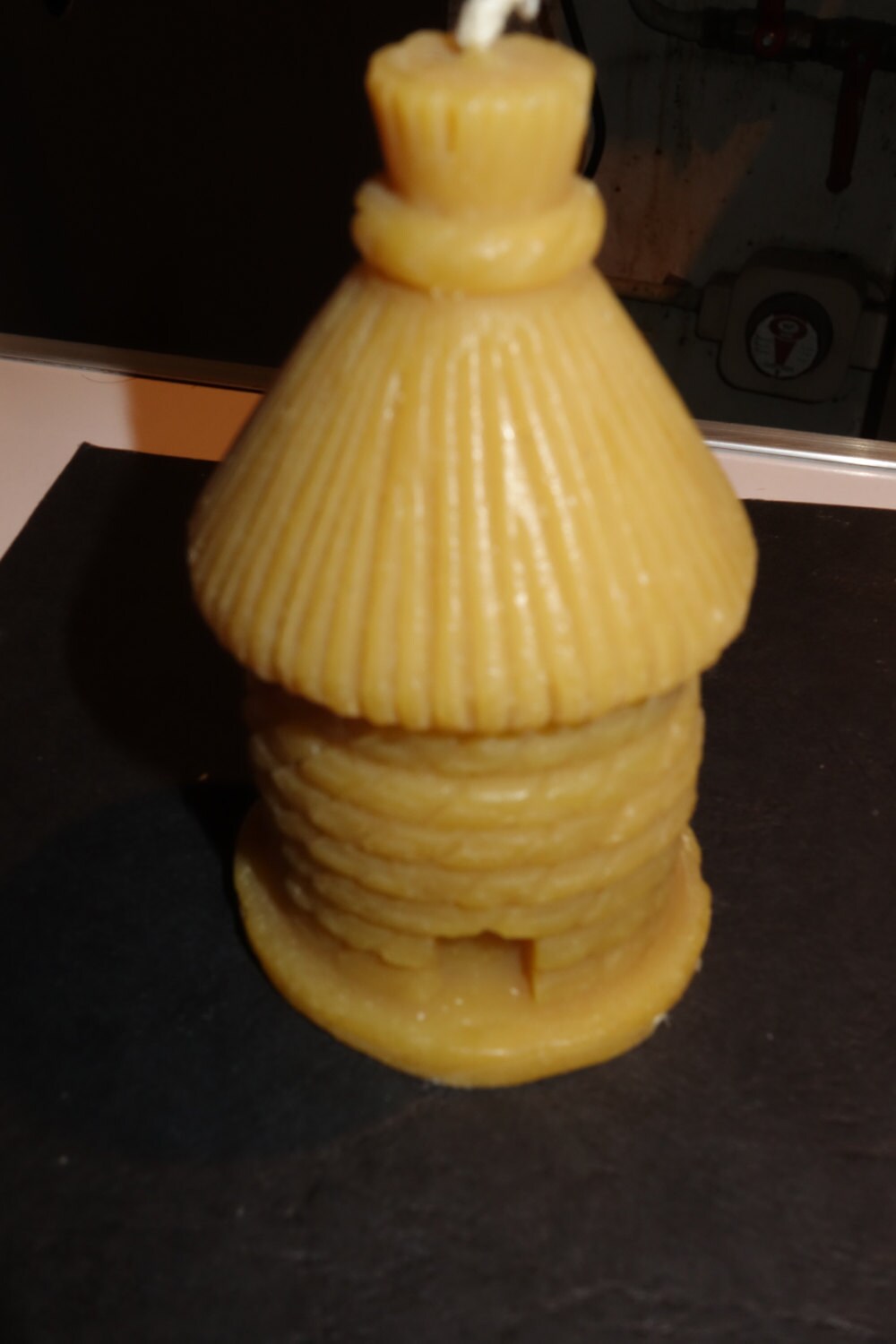 Bougie Ruche Paille en Cire d'abeille