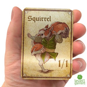 Jeton d'écureuil imprimé sur du métal | jeton pour Magic the Gathering | Illustration par procuration | Moine écureuil prenant la pose | Carte artistique personnalisée MTG