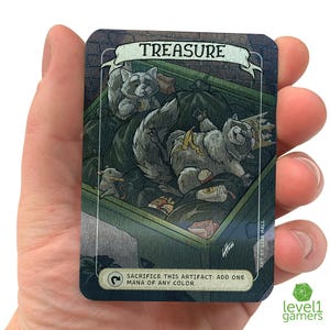 Tarjeta mágica de metal con forma de tesoro de mapache / Diseño de proxy dibujado a mano y prensado a mano sobre una tarjeta de metal de aluminio / Regalos para fanáticos de Magic: the Gathering